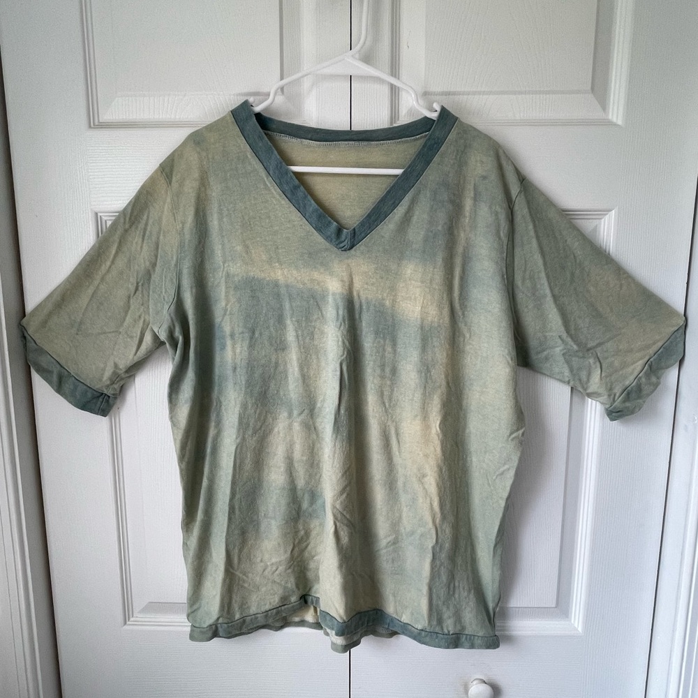 Pacha Apparel - Organic Hemp - Men’s large Tshirt